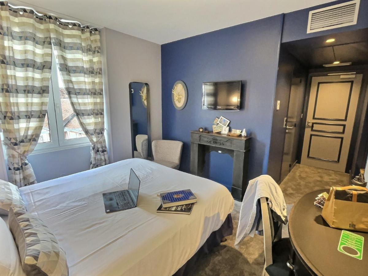 Logis Hotel Du Cygne Брасьо Екстериор снимка